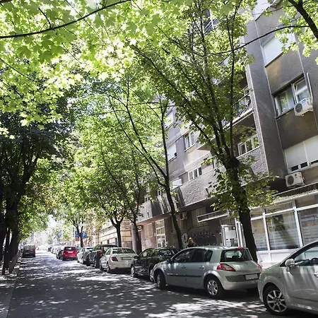 Holliday Lux Daire Belgrad