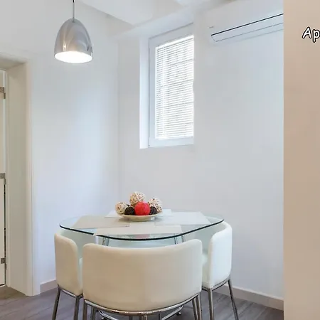 Holliday Lux Apartament