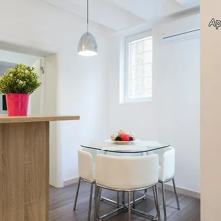 Holliday Lux * Belgrad