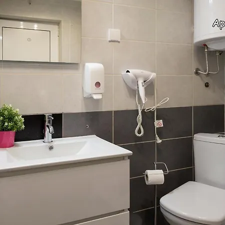 Holliday Lux Apartament *