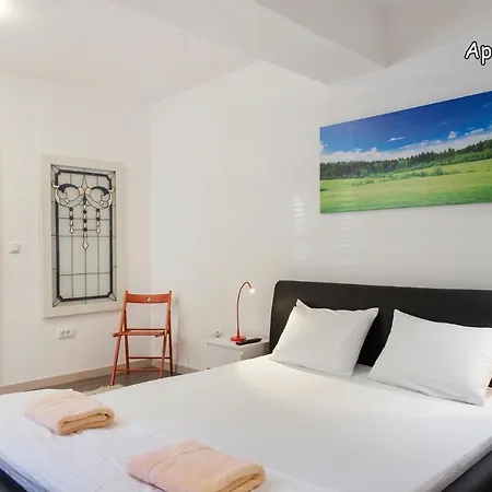 Appartement Holliday Lux Belgrado