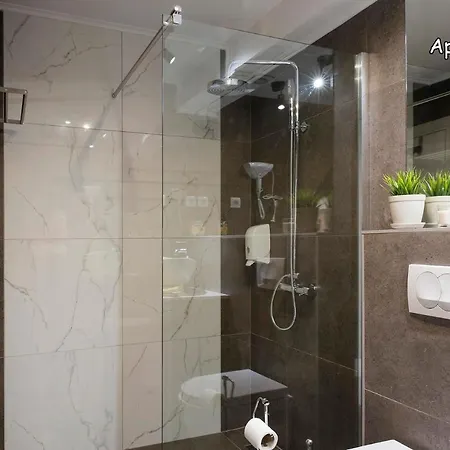 Holliday Lux Appartement Belgrado